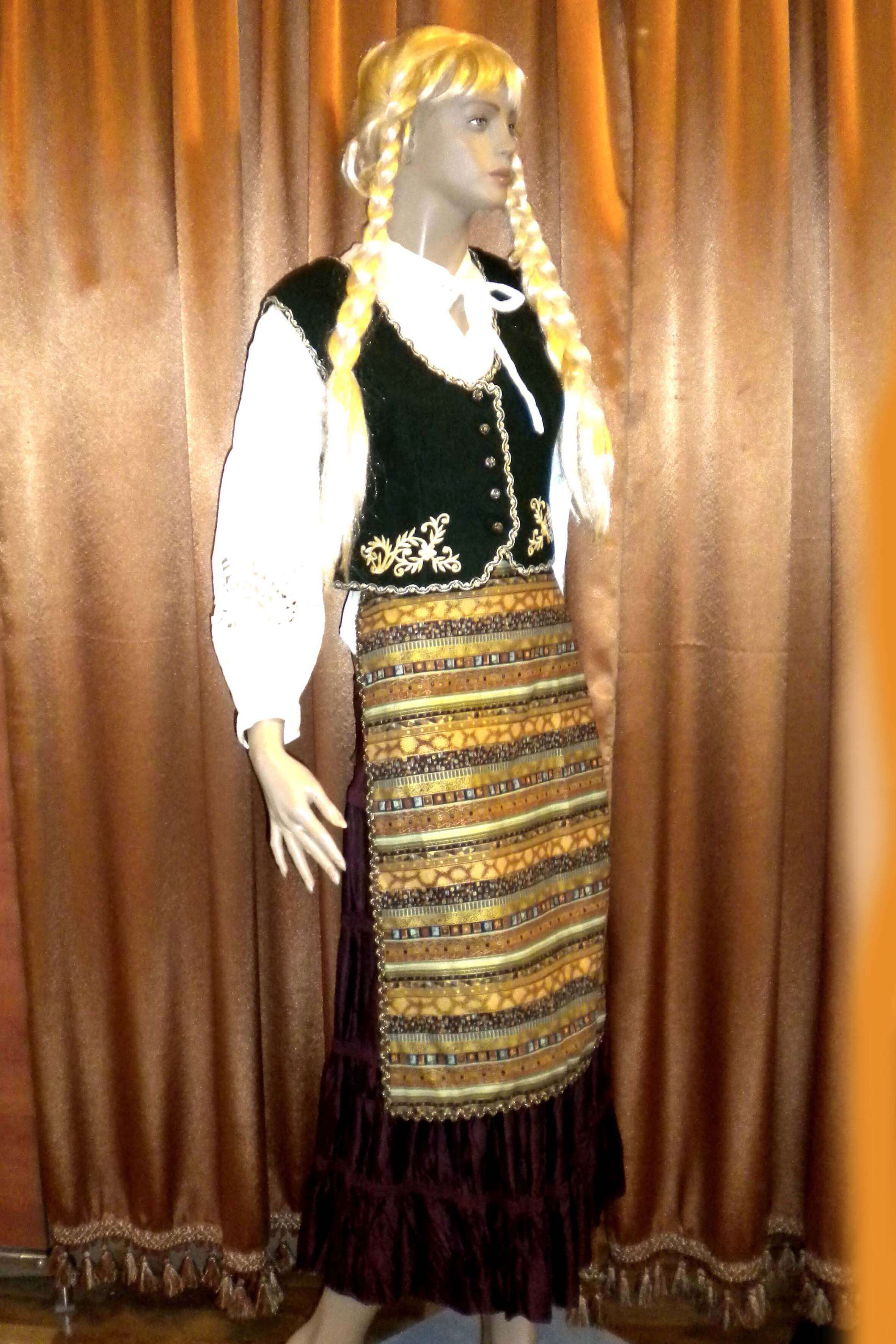 5195 Скандинавский народный костюм